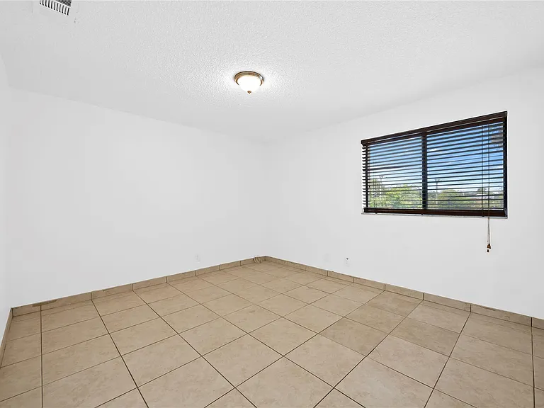 2906 S University Dr #10204 — Photo 10