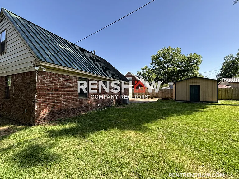 2967 Camden St — Photo 22