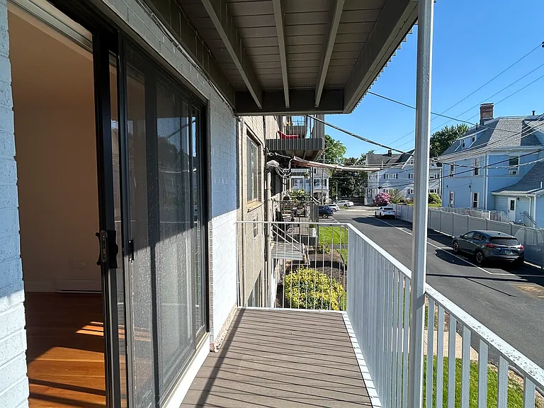 133 Summer St #17 — Photo 13