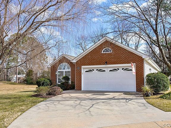3rd image of 4108 English Holly Cir