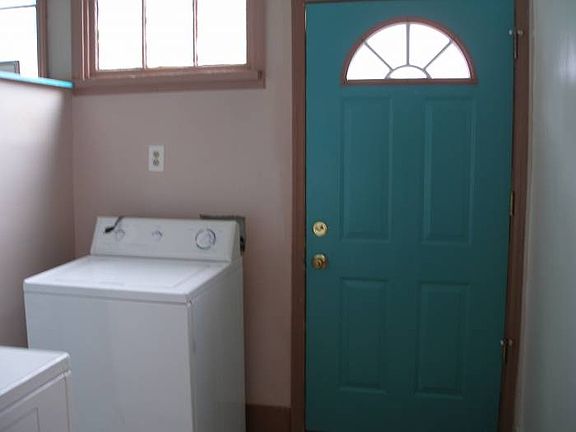 Laundry Rm/Bathroom 