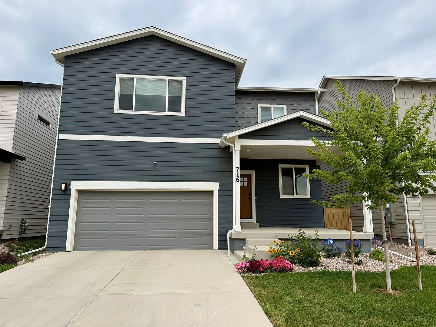 4 bed, 3.5 bath, 3022 sqft, $2,950 — Photo 1