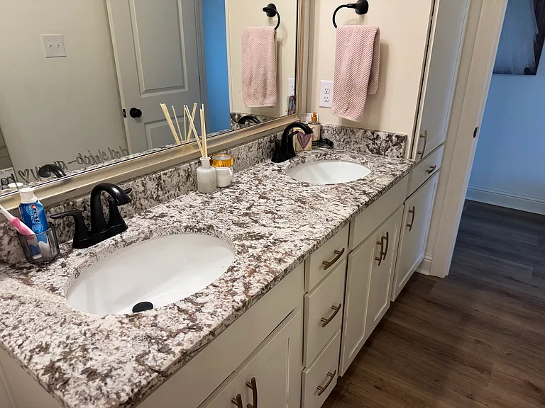 105 Gilded Ln — Photo 9