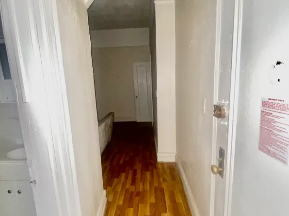 45 Pinehurst Avenue image 1 of 1