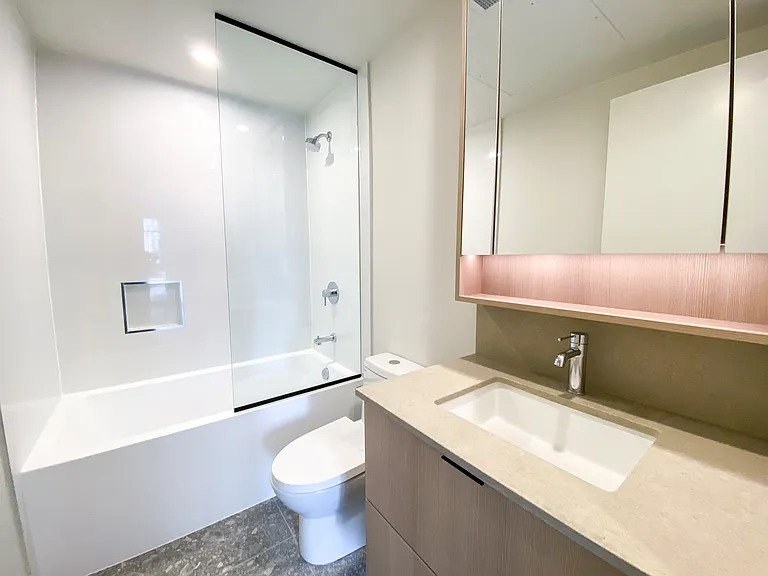 9873 King George Blvd — Photo 39