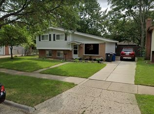 31011 Grandview Ave, Westland, MI 48186