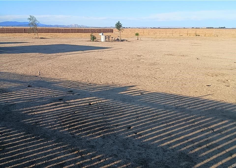 2nd image of 105 E Avenue H Lot 12