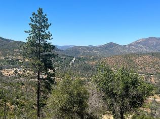 15715 Highland Cir, Redding, CA 96001