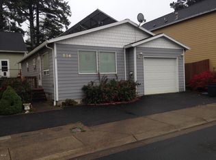 536 SE Neptune Ave, Lincoln City, OR