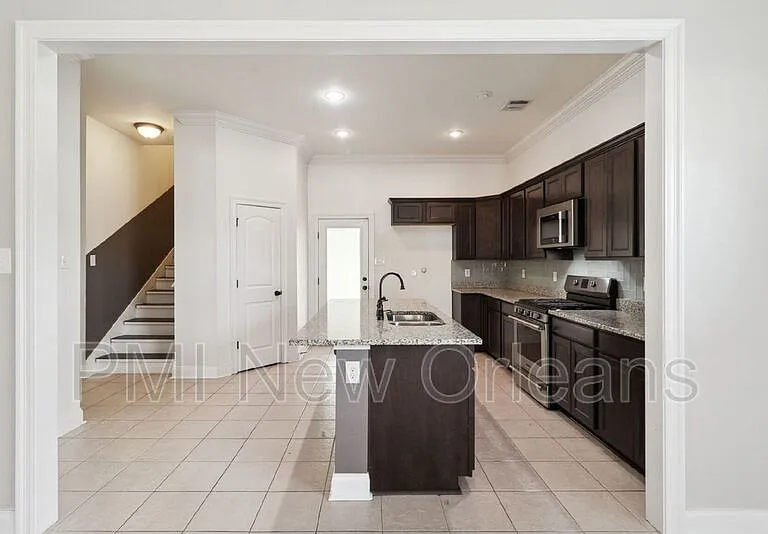 2213 Darlene Dr — Photo 5