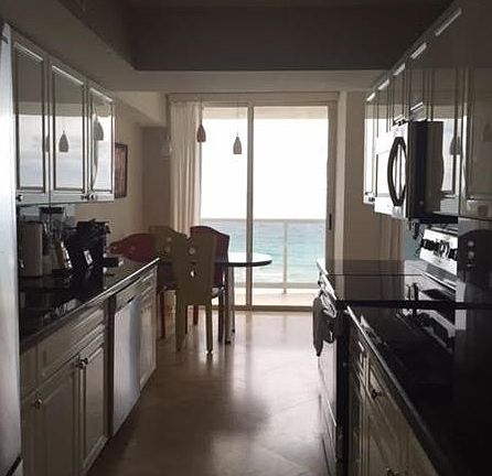 5th image of 16711 Collins Ave APT 707