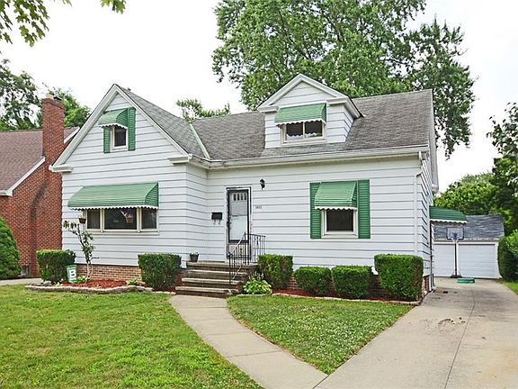 2nd image of 5883 Wickfield Dr