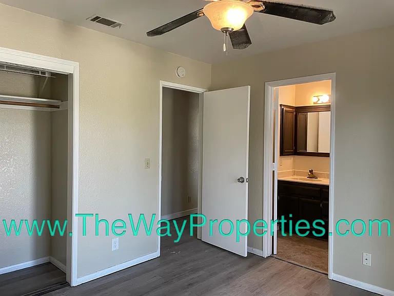 12915 Rain Shadow Rd — Photo 5