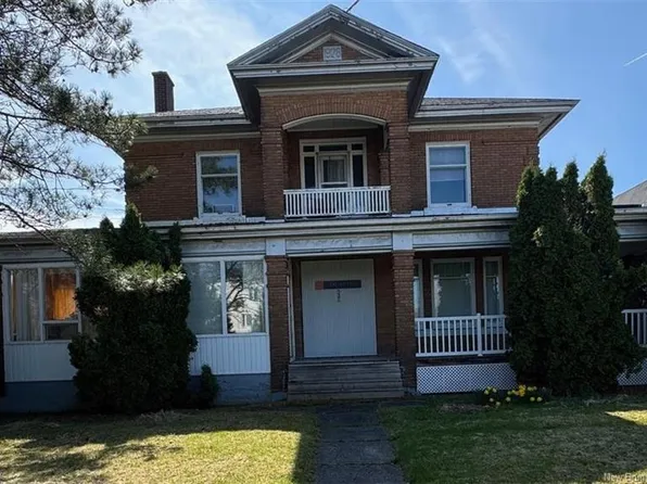 672 Principale St, Saint Laonard, NB E7E 2H6