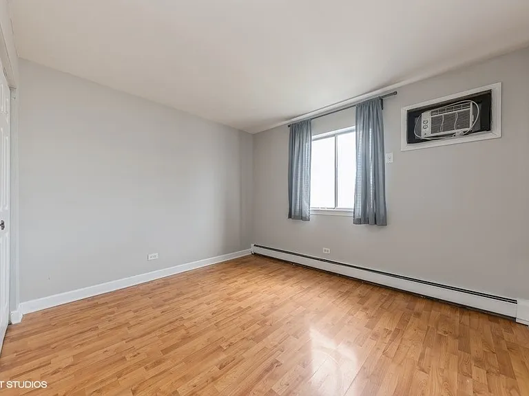 829 S Dwyer Ave #D — Photo 9