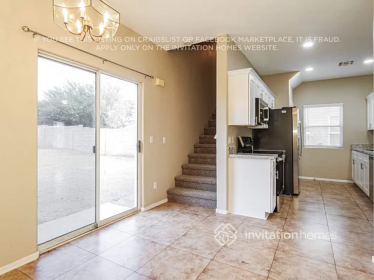 13952 N 132nd Ct — Photo 6