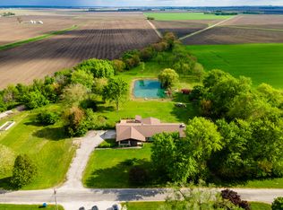 214 W Cleveland St, Cullom, IL 60929