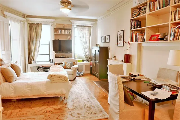 Rented by JK Dansar Corp | media 28