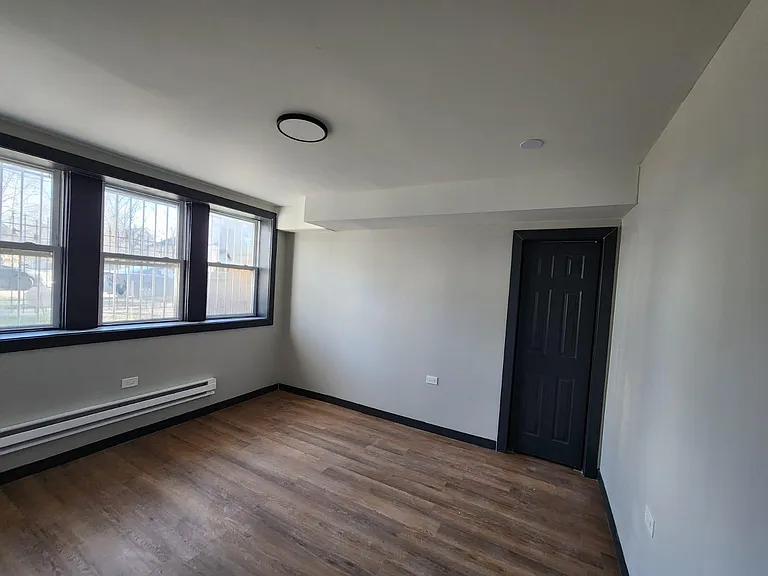 8010 S Manistee Ave #C — Photo 7