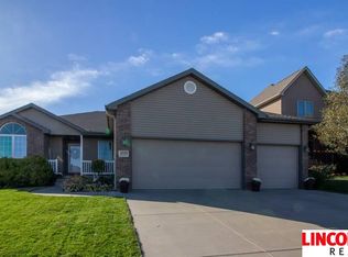 2723 N 82nd Pl, Lincoln, NE 68507