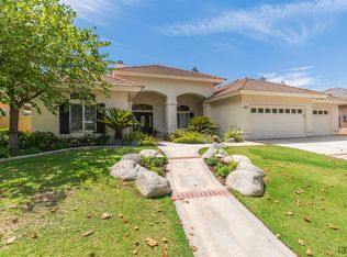 11413 Crabbet Park Dr, Bakersfield, CA 93311