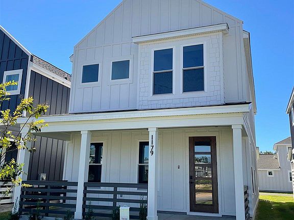 2nd image of 1179 W Intendencia St