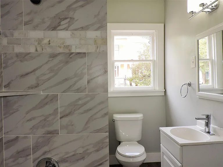 2021 Kane St #4 — Photo 10