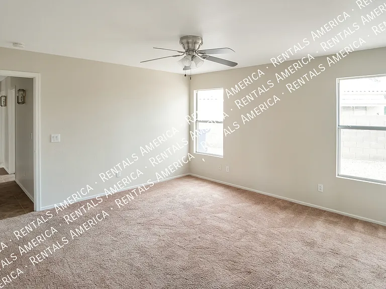 1200 W Kingbird Dr — Photo 9