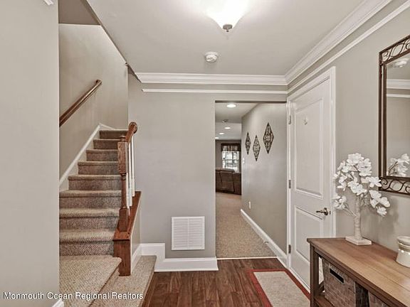 3rd image of 205 Mississippi St #605