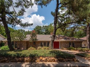 1011 Wayland Dr, Arlington, TX 76012