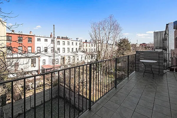 Sold by Town Residential | media 4