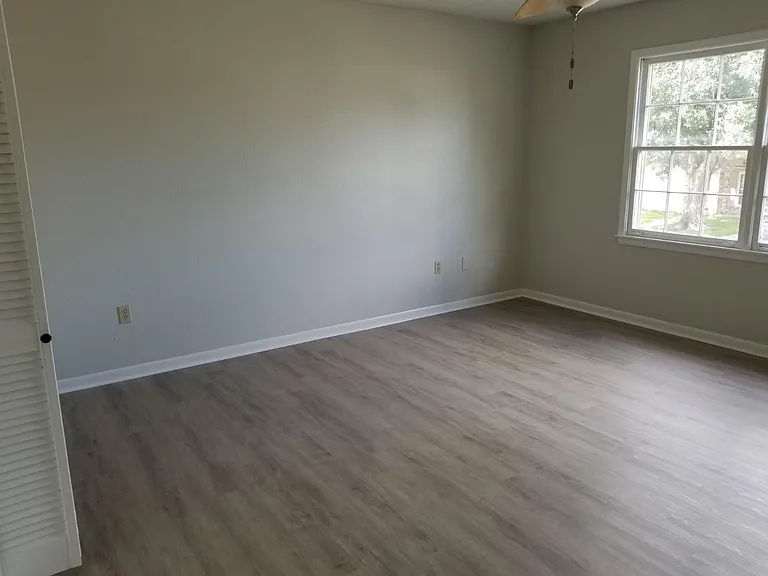2312 Litchwood Ln — Photo 11