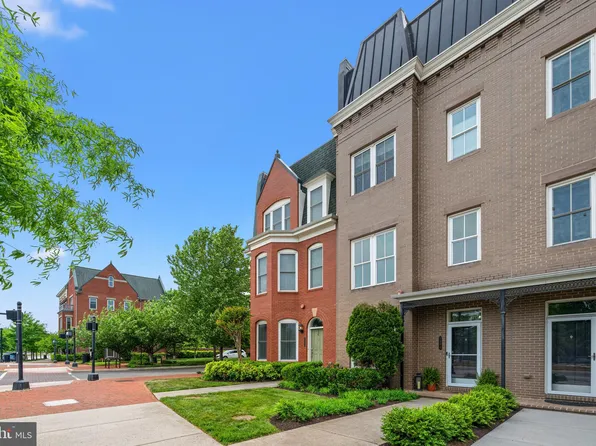 2202 Potomac Ave, Alexandria, VA 22301