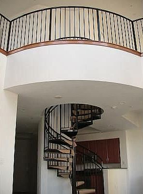 Mega Loft