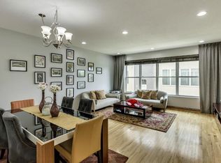 2334 River Pointe Cir, Minneapolis, MN 55411