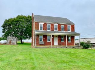 212 Prospect Rd, Mount Joy, PA 17552