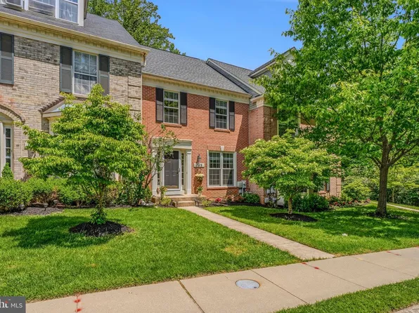 743 Leister Dr, Lutherville Timonium, MD 21093