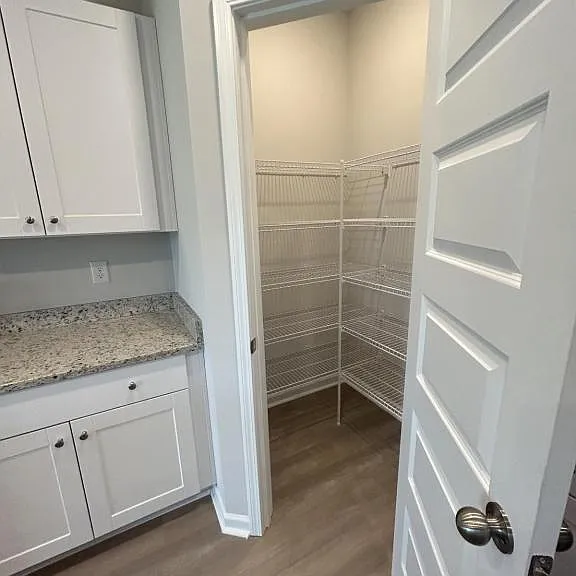 8048 Forest Edge Dr — Photo 13