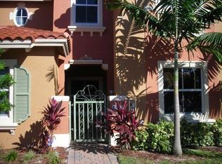 2147 Siena Ter, Hollywood, FL 33021