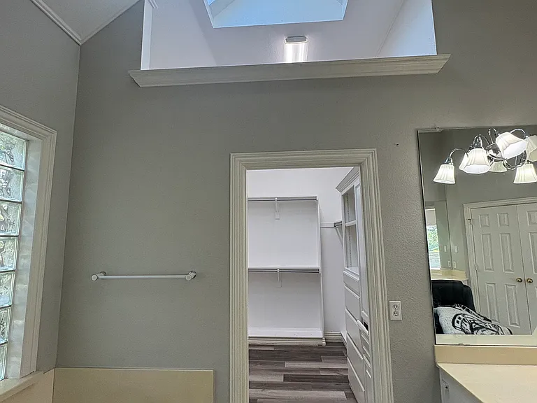 1716 FM 407 — Photo 10