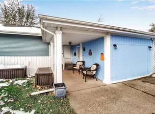14 Bonita Dr, Depew, NY 14043
