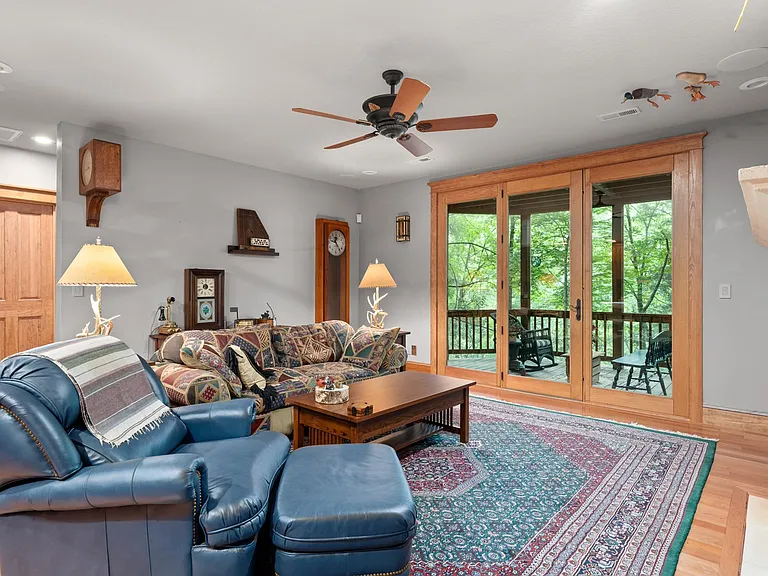 2095 Buffalo Creek Rd — Photo 20