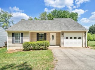 3824 Yellow Mountain Rd SE, Roanoke, VA 24014