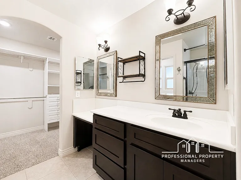 10203 E 34th Pl — Photo 18