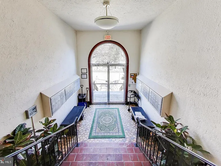 3600 Connecticut Ave NW #405 — Photo 8