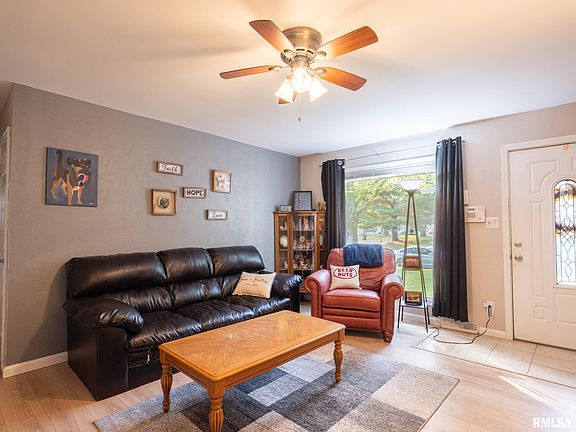 5th image of 5704 N Monterey Ct