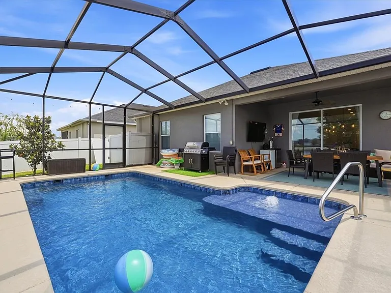 3615 Peregrine Way — Photo 36