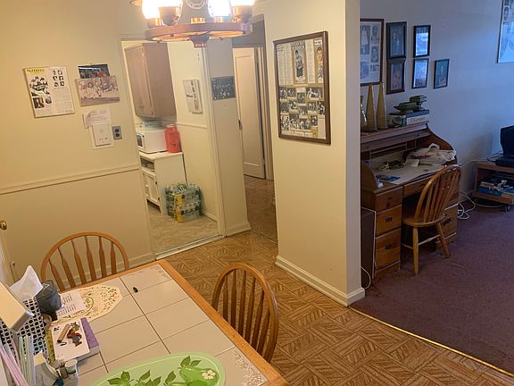 4th image of 2209 Knapp St APT 1H