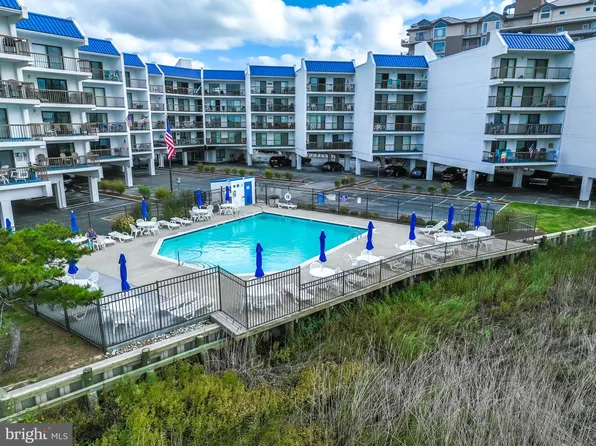 110 81st St Unit 204, Ocean City, MD 21842