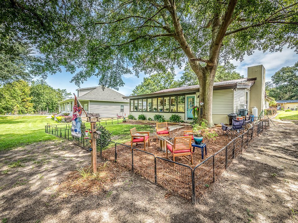 104 Fountain Lake Dr, Eutawville, SC 29048 Zillow